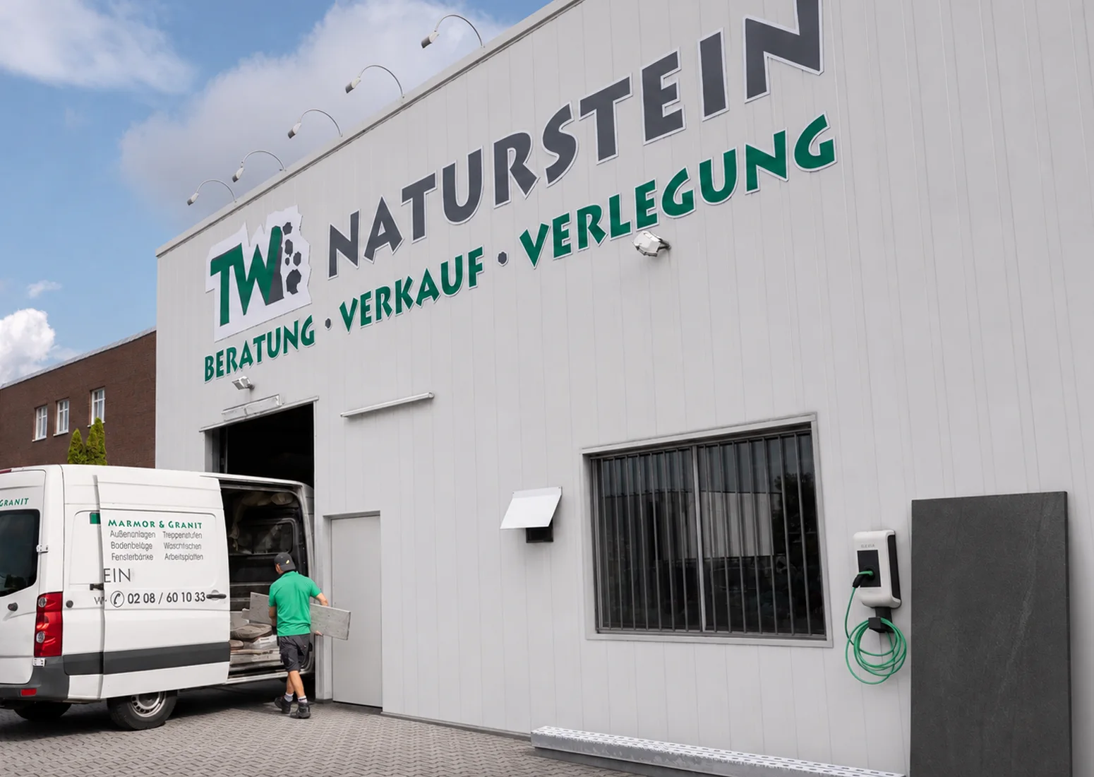 TW Naturstein &ndash; Au&szlig;enansicht